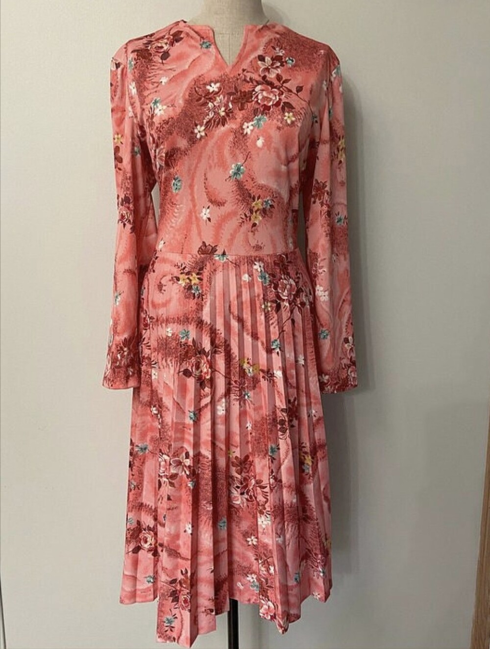 🩷VTG 70s Coral Floral Fit & Flare Aline Dress GUC Business Dressy V Neck Summer